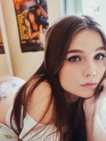 Белла Красивая Студентка фото 3